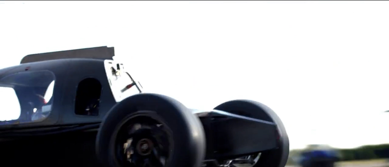 Illustration for article titled Naked Nissan LMP1 Car Shows Off Its Crazy Front-Engine Design
